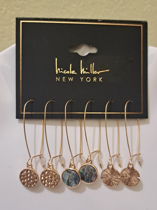 Nicole Miller Jewelry - Nicole Miller Gold Tone Dangle Earring Set